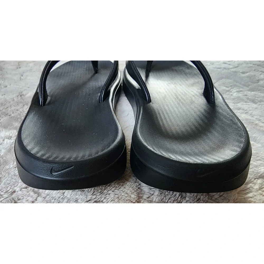 Nike Bella Kai Thong Black Women Flip Flops Sandals US 8